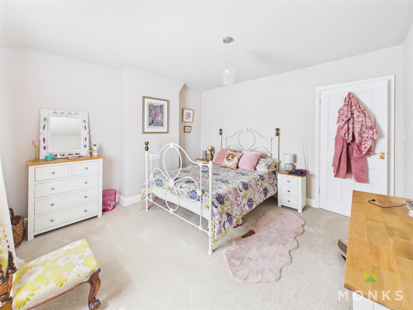 42 Lyth Hill Road, Shrewsbury, SY3 0EX For Sale